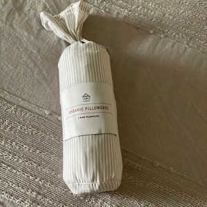 Hearth and hand organic stripe pillowcases-KING